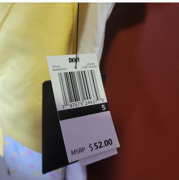 DKNY Girl's Yellow and White Outfit Set Size 5 - Picture 9 of 12